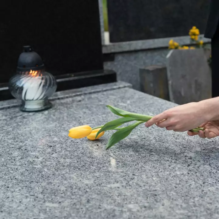 memorial headstone supplier and installer